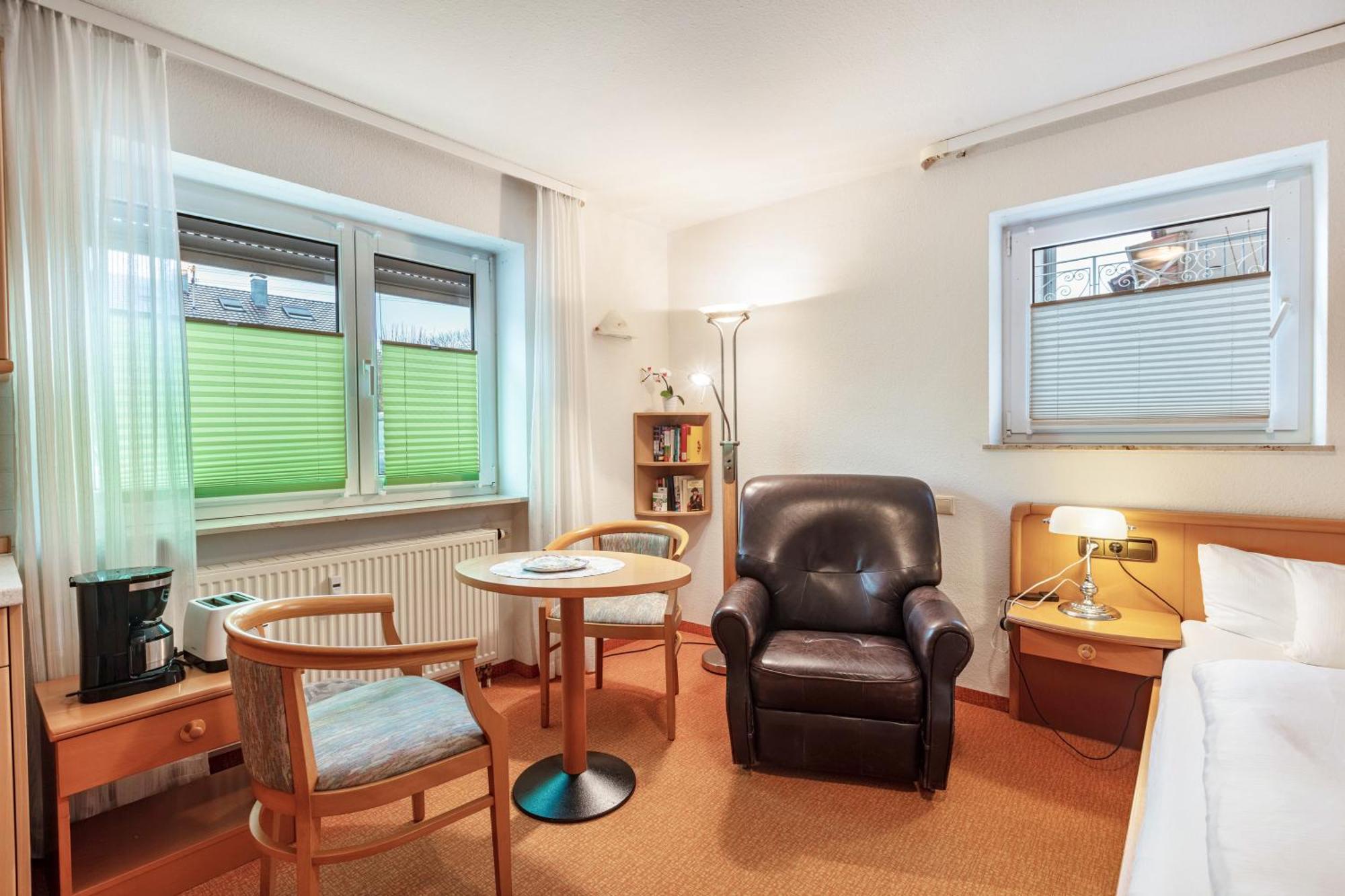Apartments Am Schwarzwaelder Hof Бад Белинген Екстериор снимка