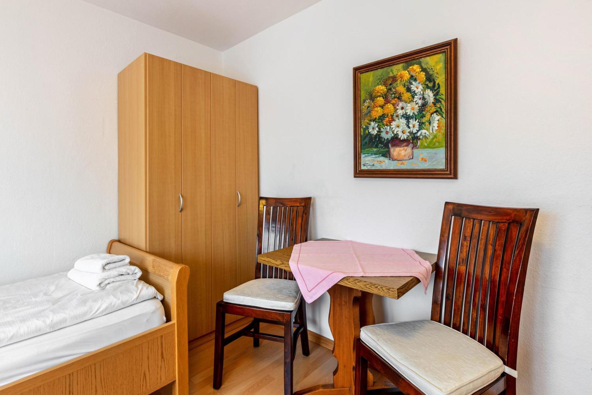 Apartments Am Schwarzwaelder Hof Бад Белинген Екстериор снимка