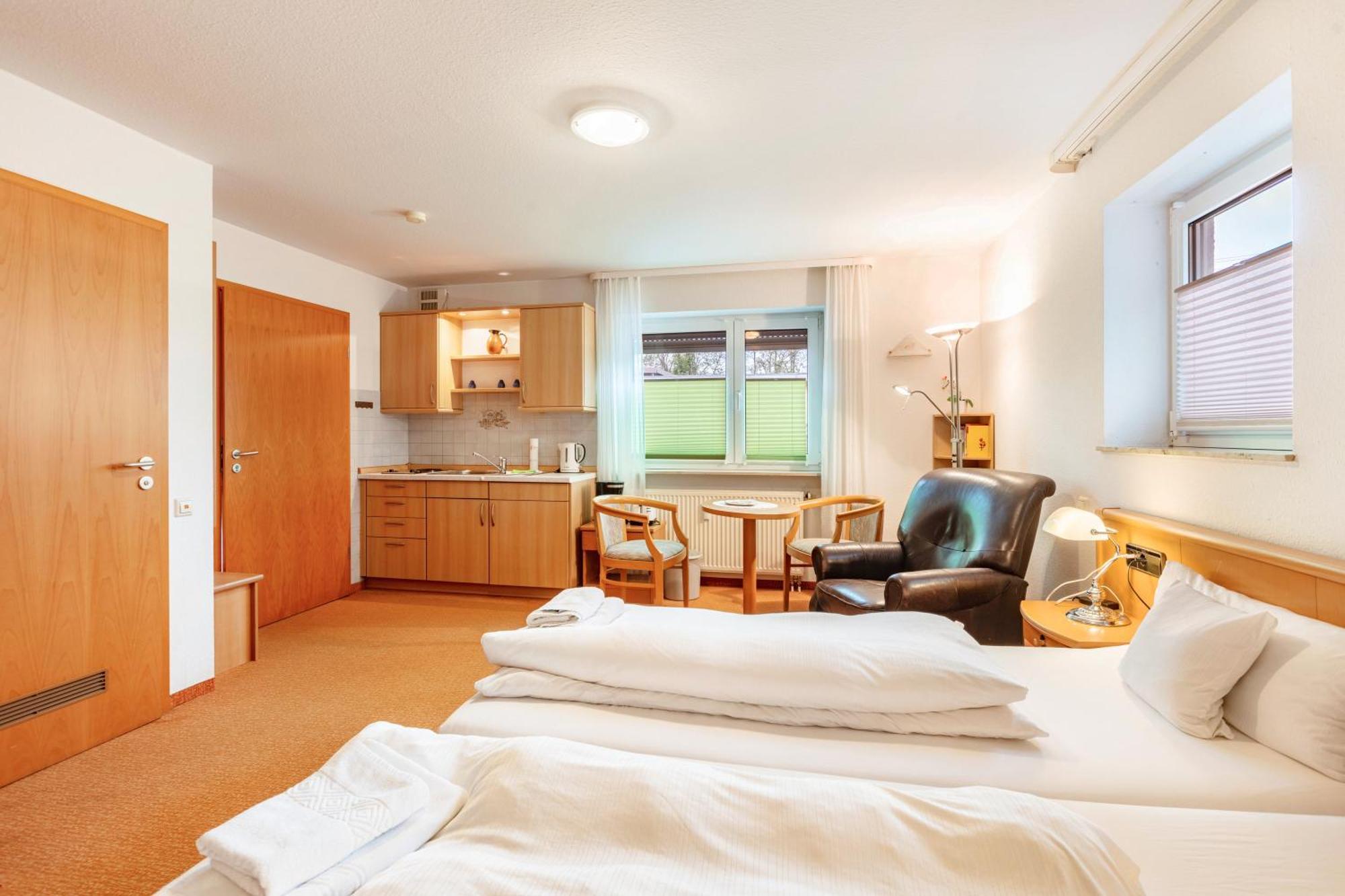 Apartments Am Schwarzwaelder Hof Бад Белинген Екстериор снимка