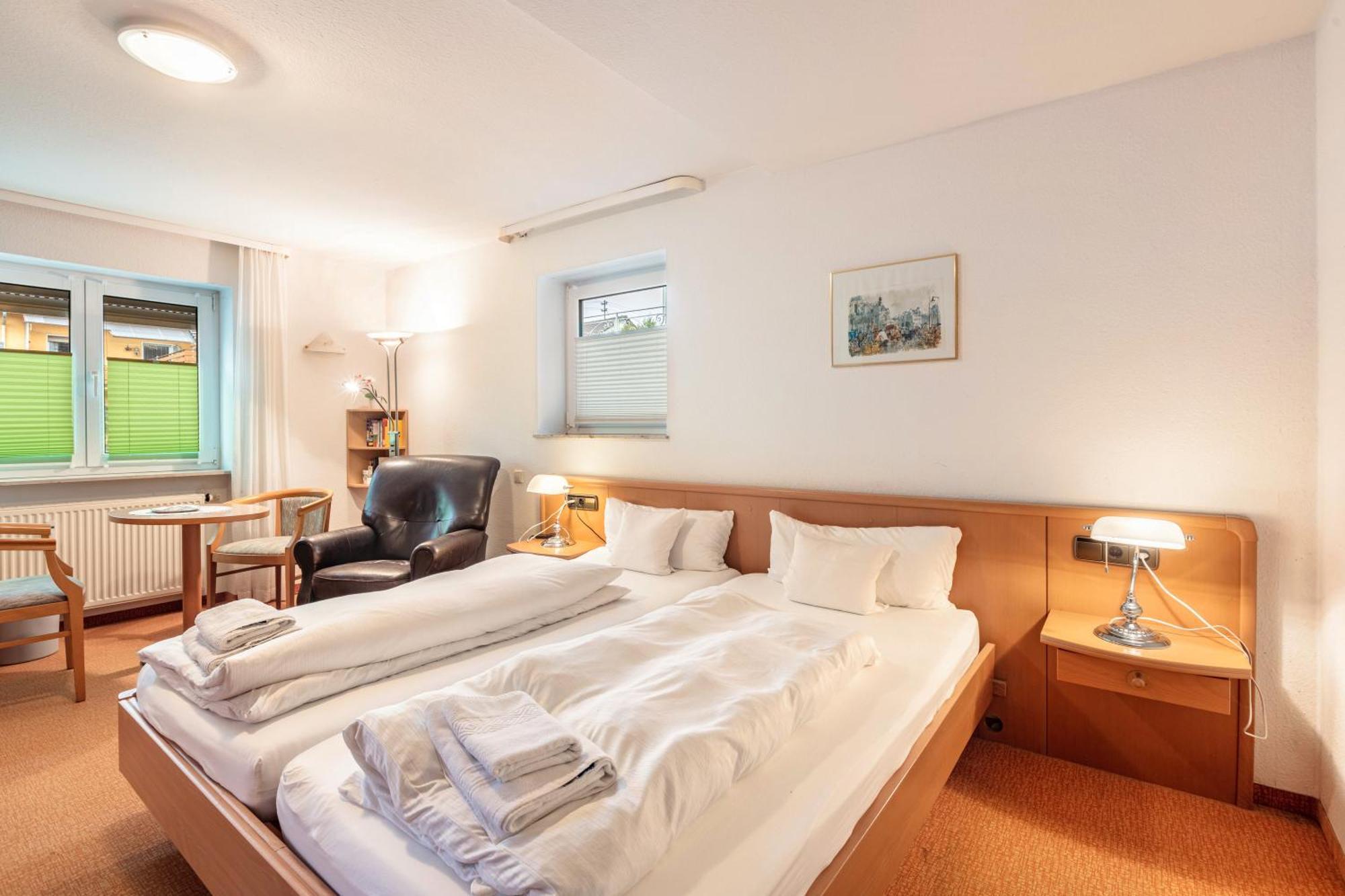 Apartments Am Schwarzwaelder Hof Бад Белинген Екстериор снимка