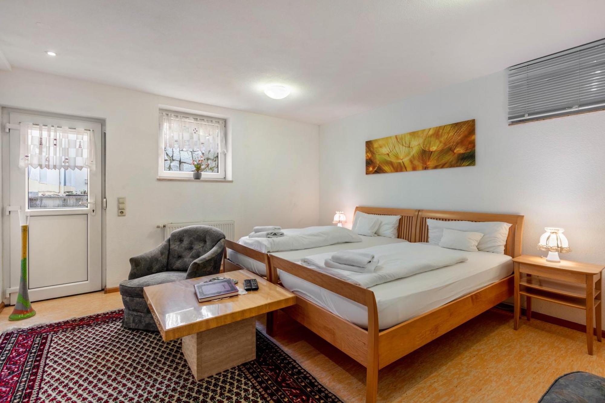 Apartments Am Schwarzwaelder Hof Бад Белинген Екстериор снимка