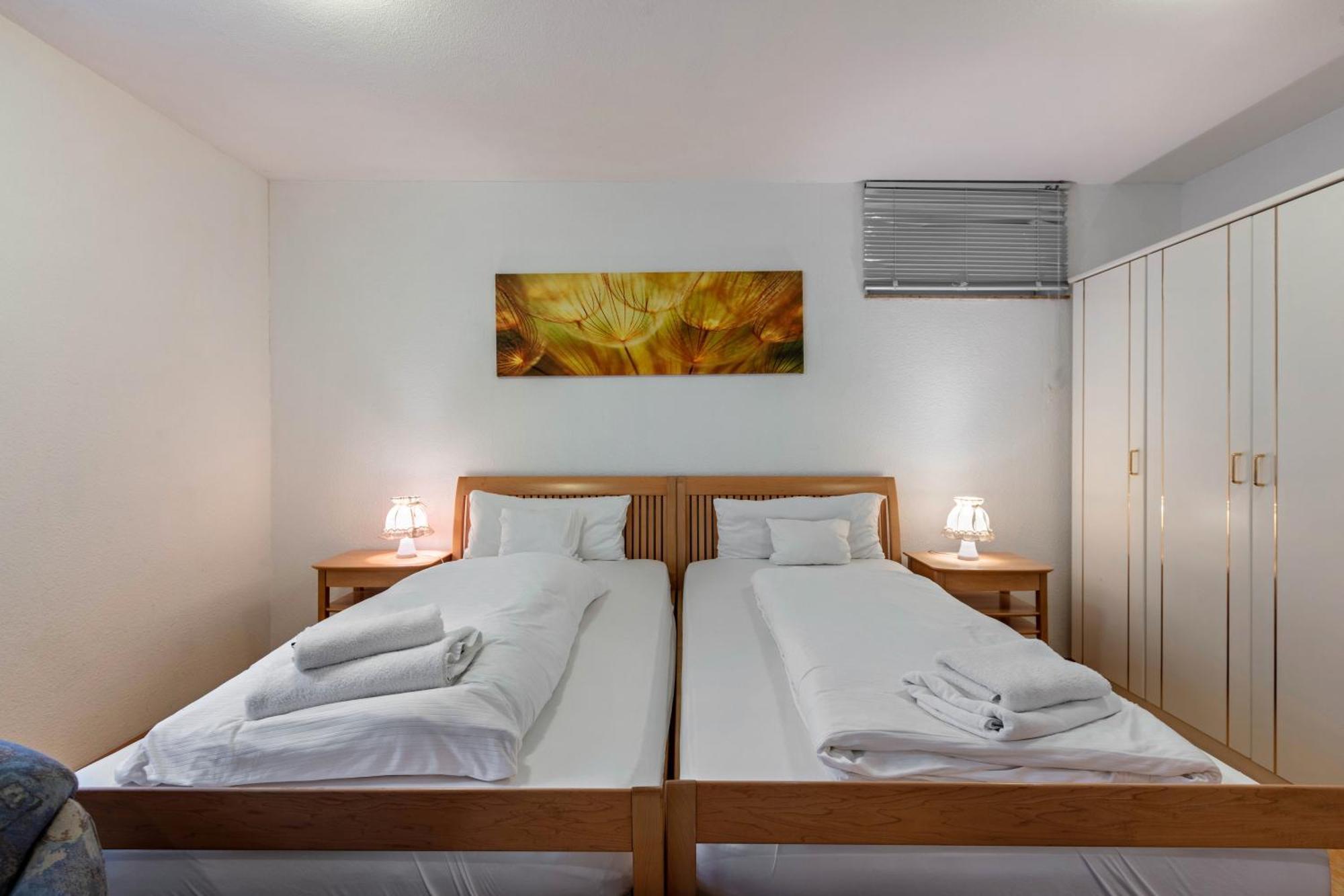 Apartments Am Schwarzwaelder Hof Бад Белинген Екстериор снимка