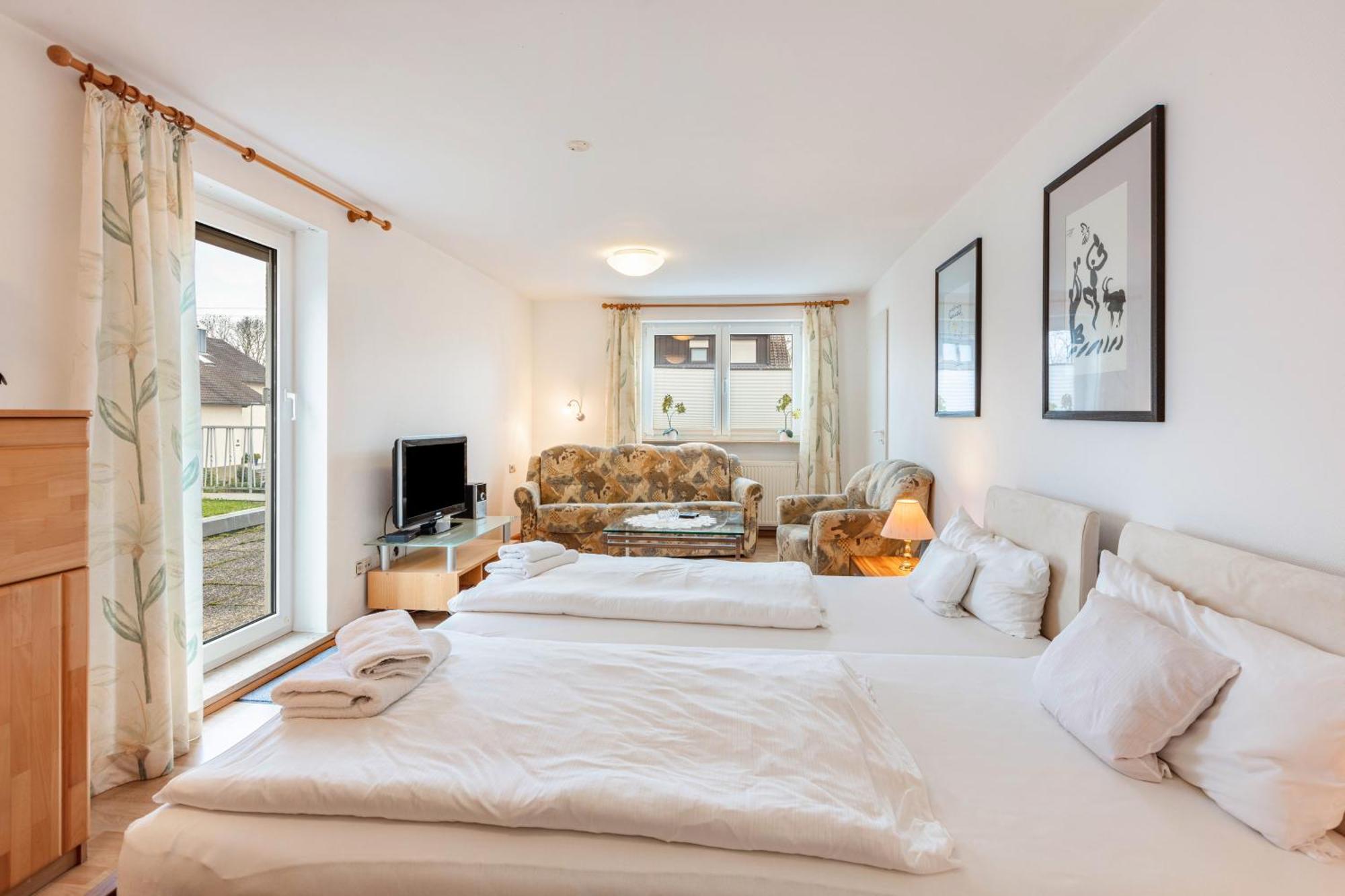 Apartments Am Schwarzwaelder Hof Бад Белинген Екстериор снимка